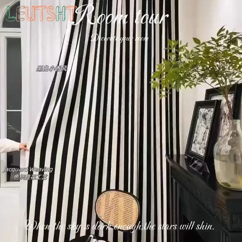 ม่านทึบแสงลายเส้นแนวตั้งสีดำขา - Home Fragrance French บทวิจารณ์และราคา